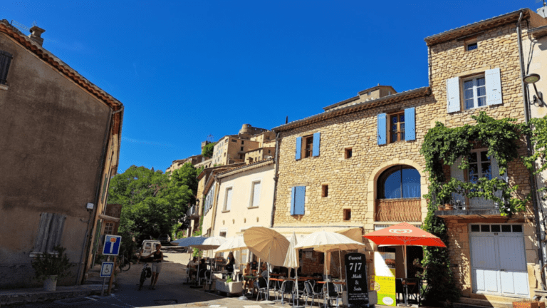 Photo — Le Village des Lavandes à Montbrun-les-Bains