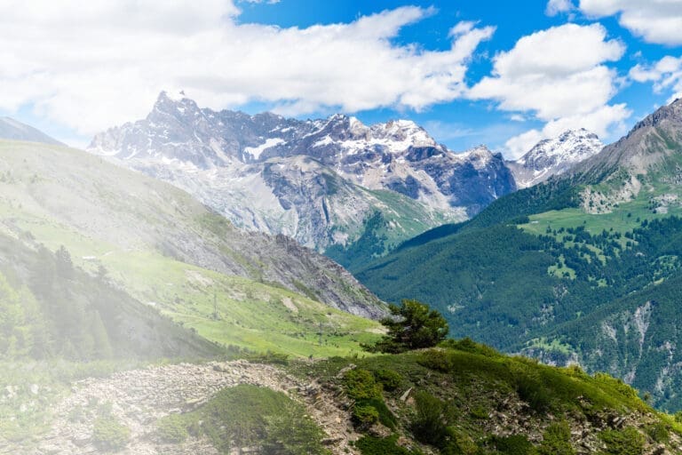 Col de Vars Sejour Cyclo Risoul 1850 Vacances Leo Lagrange… — Le 1850 à Risoul