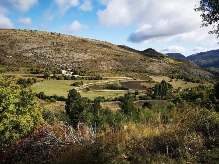 Cyclo Col de l'Homme Mort — Le Village des Lavandes à Montbrun-les-Bains