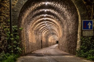 Cyclo Boucle Tunnel du Dattier — Le Sentier des Pins à Ramatuelle