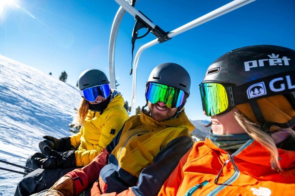 Glade optics ttGLlNElbCc unsplash — Winter sports