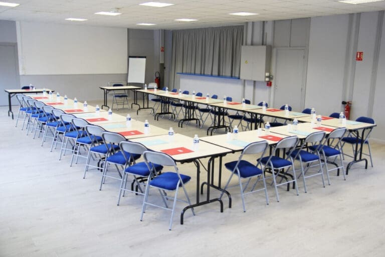 SG 100 room – Domaine de Sainte-Croix
