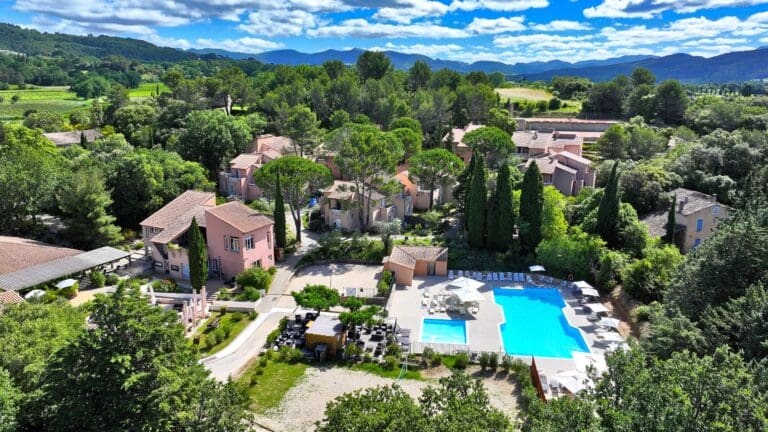 Image à la une — Le Hameau des Oliviers à Vaison-la-Romaine