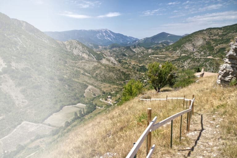 Behind Mont Ventoux, Vaison-la-Romaine – Le Hameau des Oliviers, Vaison-la-Romaine