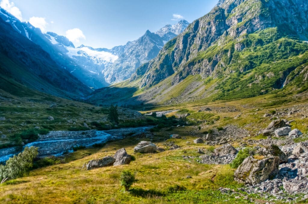 Beautiful Mountain Landscape — Menu d'activité Les Coulmes & Les Rambins 2026