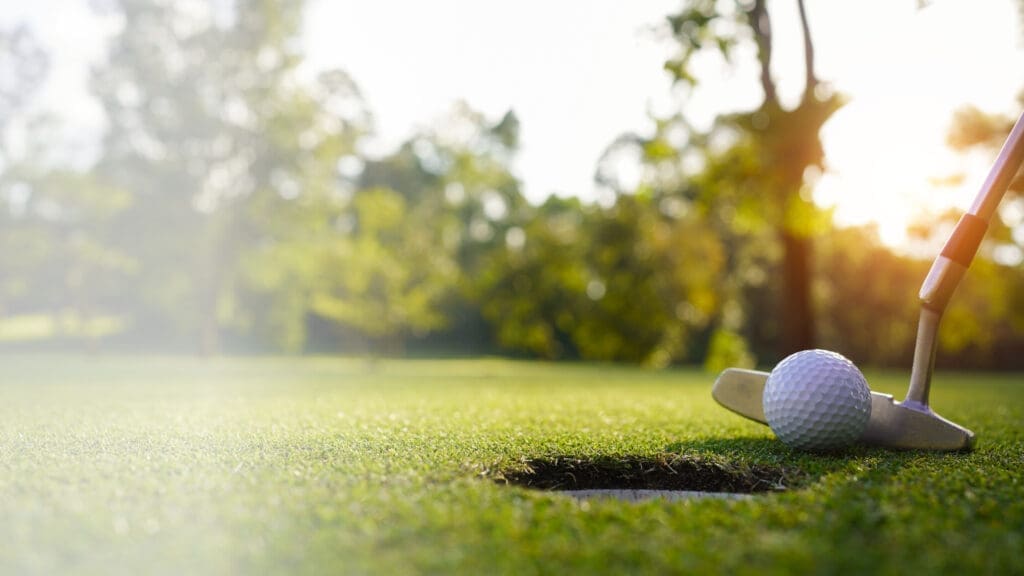 Golf in the Lyon area, themed stays – Domaine de Sainte-Croix