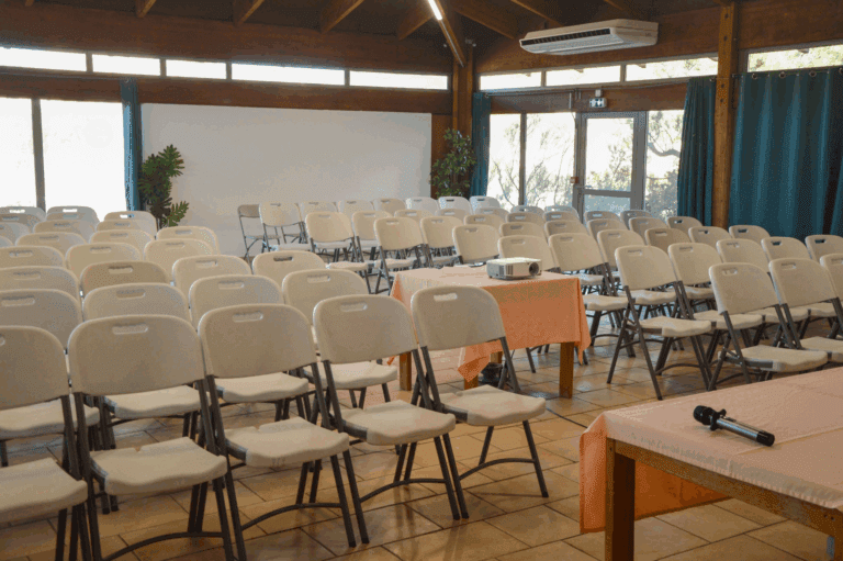 Salle pleniere Frioul 1 — Le Village des Gréements à Marseille, îles du Frioul