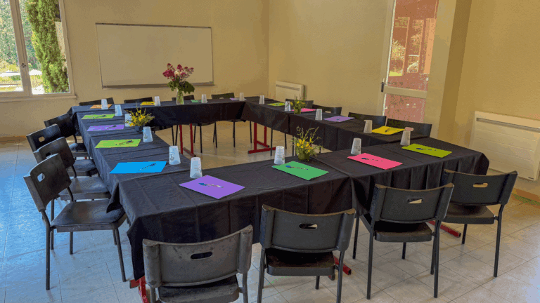 Lavande meeting room – Le Hameau des Oliviers, Vaison-la-Romaine