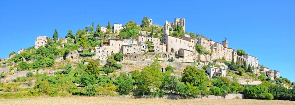 Holidays with your dog in Montbrun-les-Bains